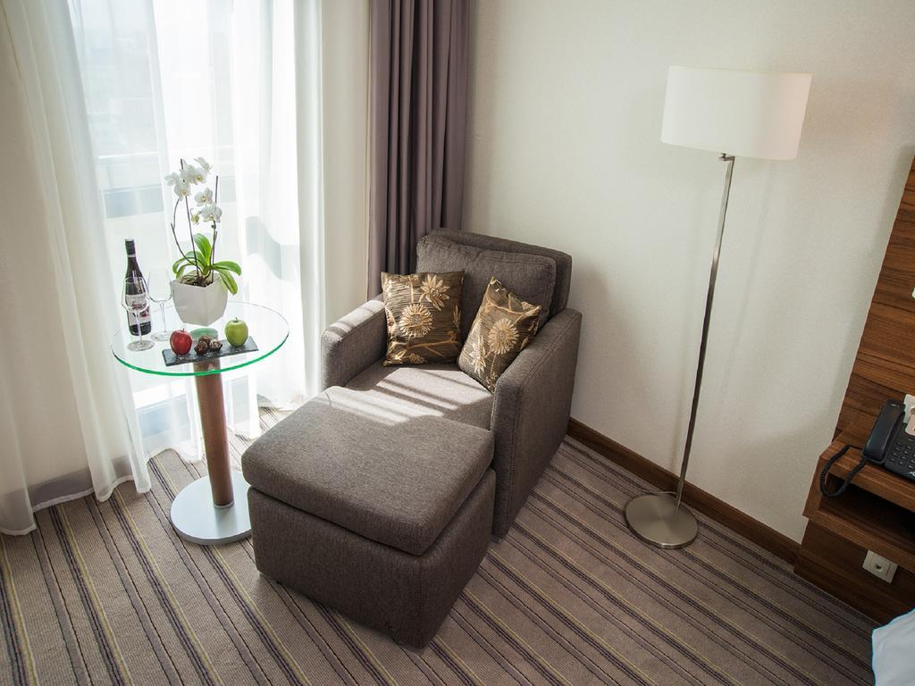 Premier Airport Otel 4*